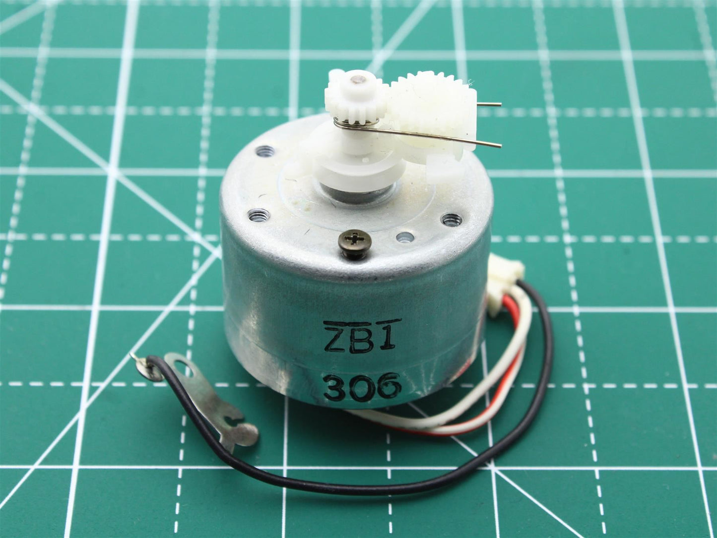 Drivkugghjul för spolning (framåt/bakåt) dubbla kassettbandspelare –  Sony TC-H4900